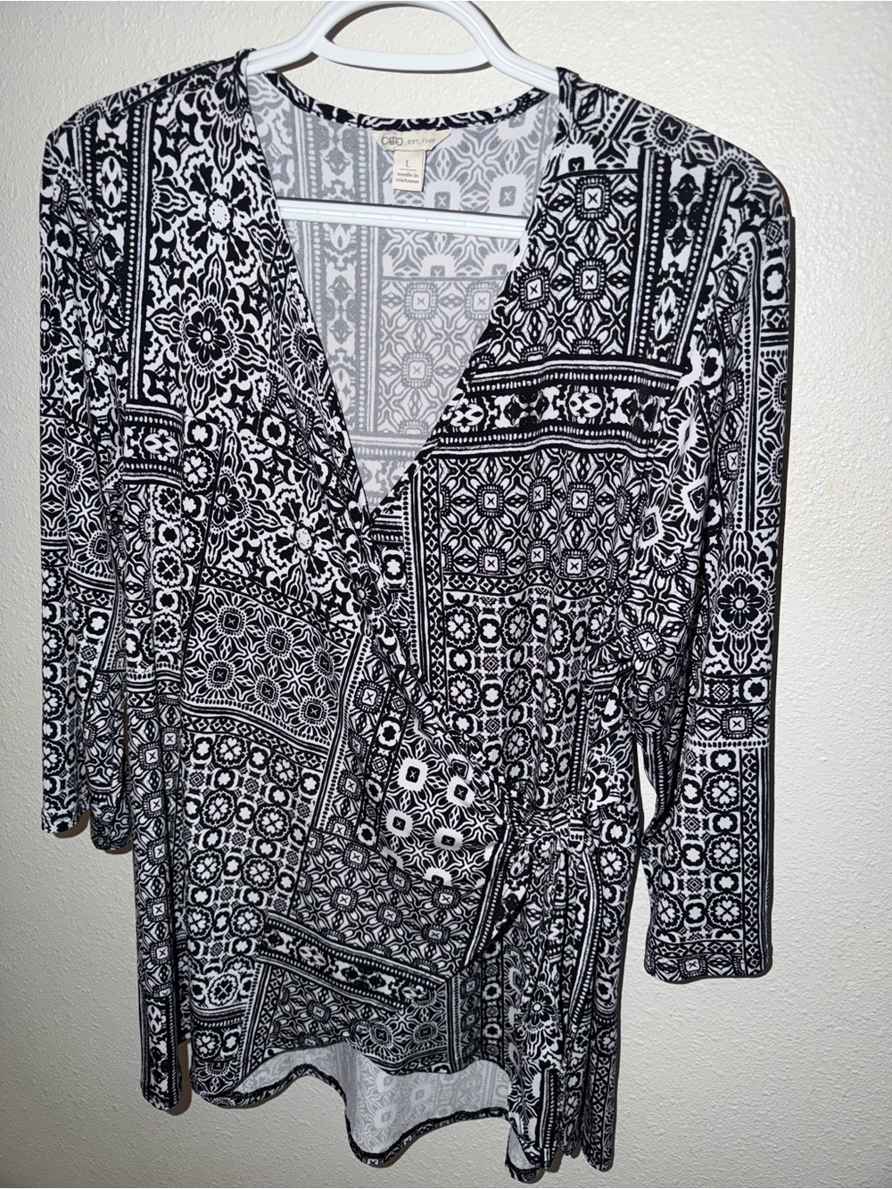 Cato Black and White Patterned Wrap Blouse